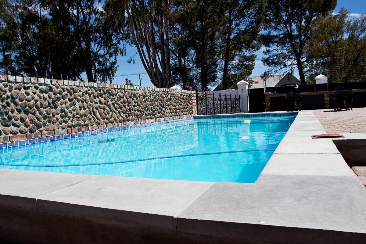 French Karoo Guesthouse Beaufort West Exterior photo